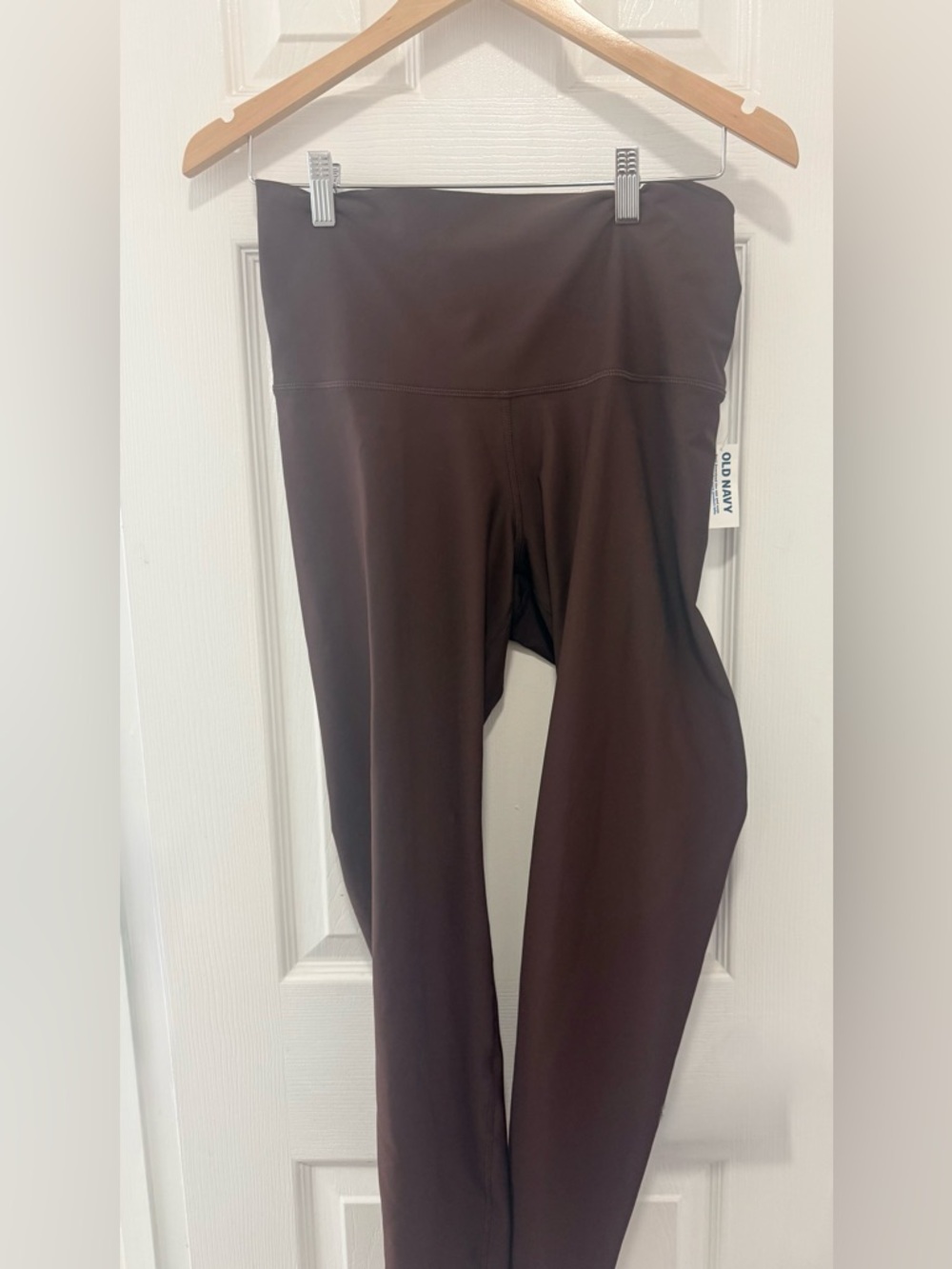 Old Navy Powersoft Extra High-Rise Leggings in Brown